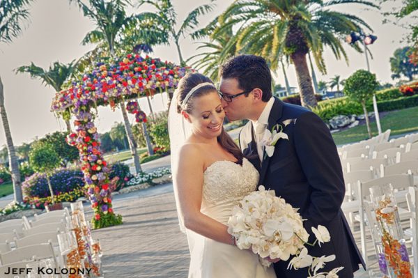 Read more about the article Boca Raton Wedding Photographer shared Lauren and Jon’s Wedding