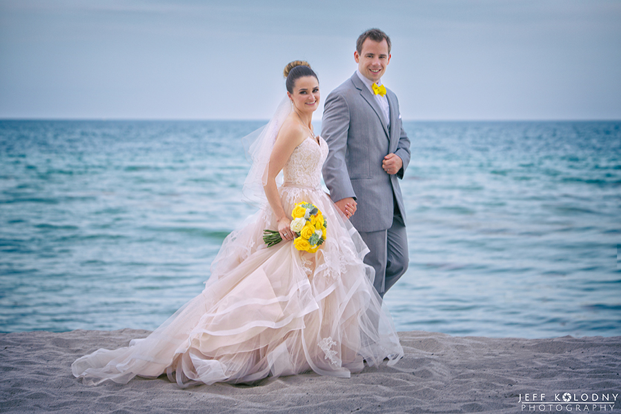 You are currently viewing Seven Wedding Photography Tips for Brides.