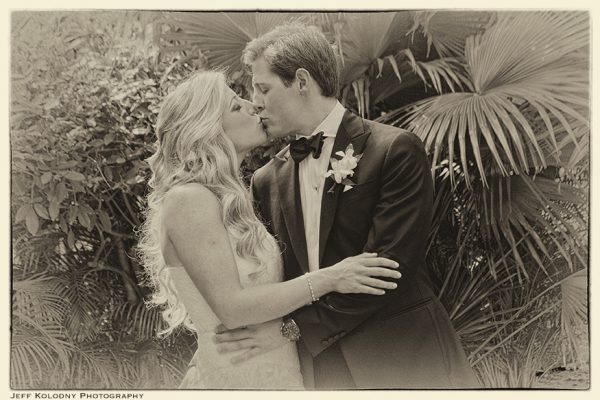 Read more about the article ALISSA & MARK’’S FOUR SEASONS PALM BEACH DESTINATION WEDDING